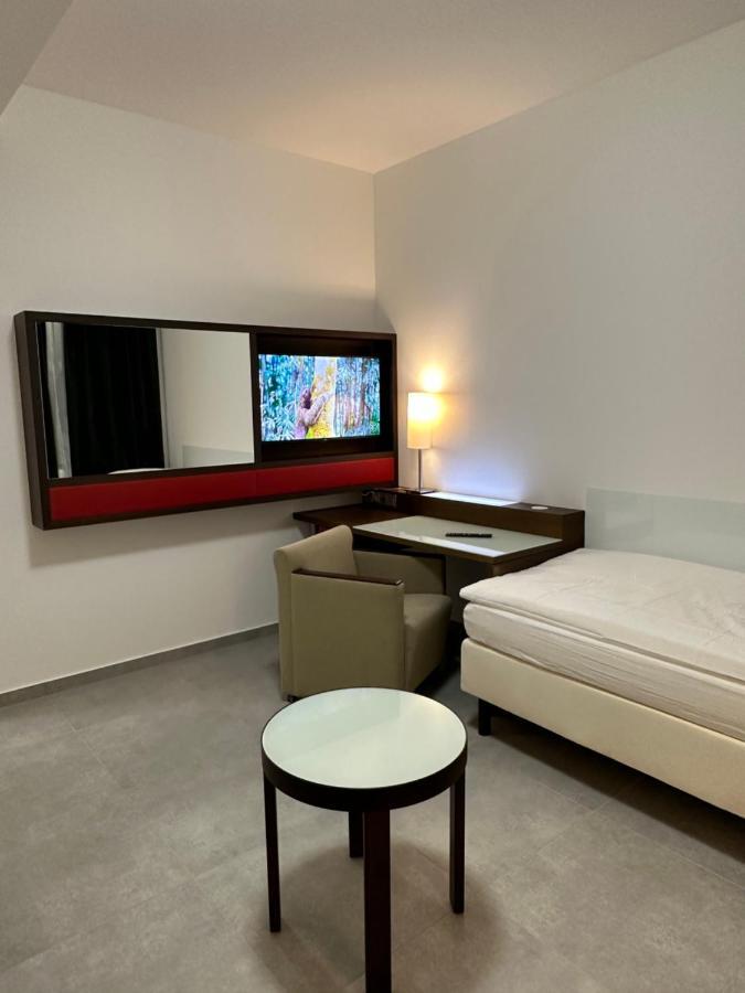 Easyliving Aparthotel
