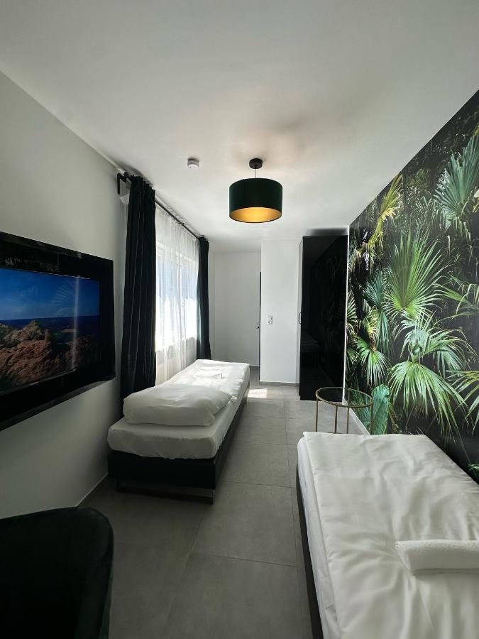 Easyliving Aparthotel